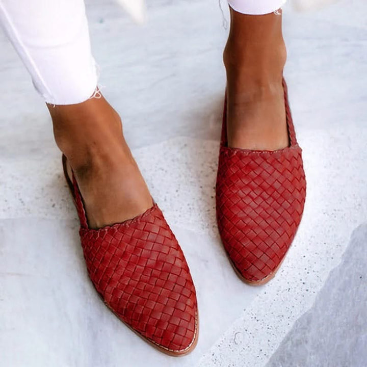 Nora Shoe — Classic Cushioned Comfort Shoes