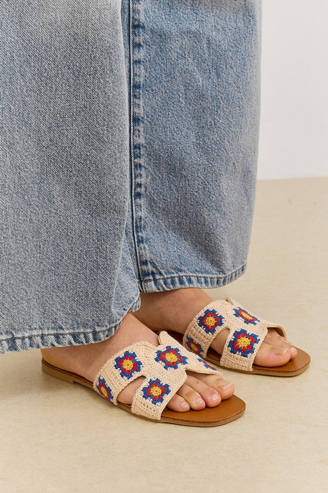 Lulu — Crochet Floral Flat Sandals