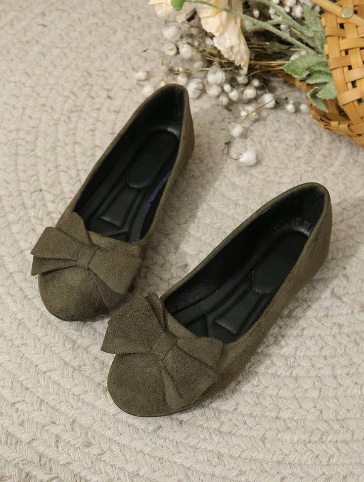 Pearl Shoe — Comfort Walking Shoes
