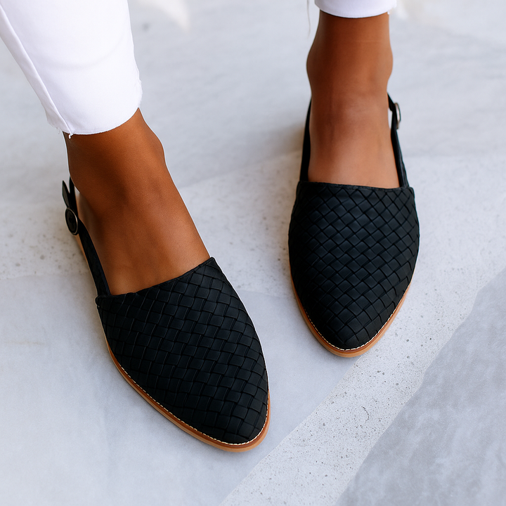 Nora Shoe — Classic Cushioned Comfort Shoes