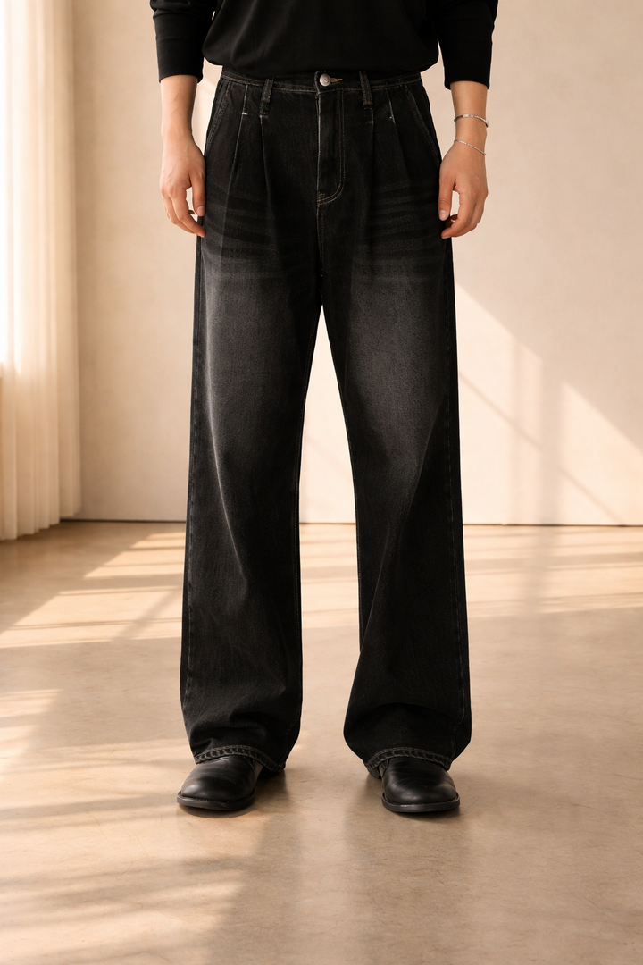Grady — Wide-Leg Pleated Jeans