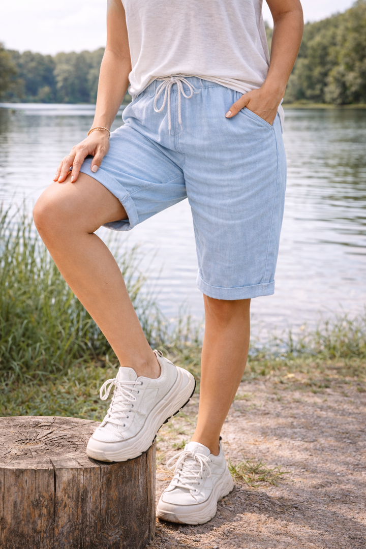 Chloe — Cotton Knee-Length Shorts
