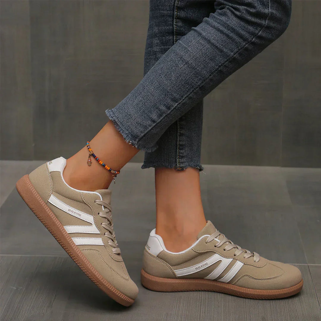 Elsie — Low-Top Lace-Up Trainers