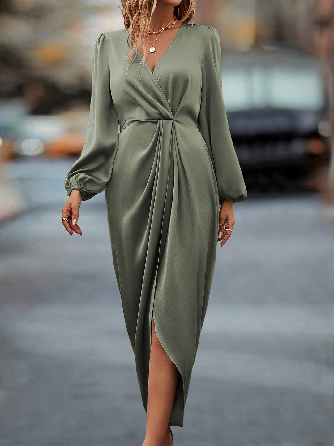 Vroni — Flowing Elegant Maxi Dress