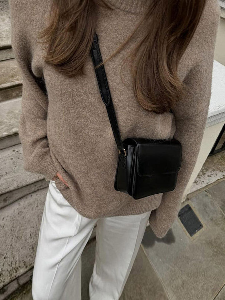 Minimalist Crossbody Bag
