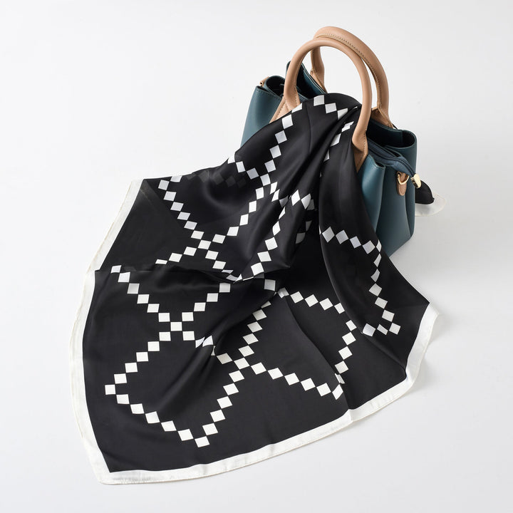 Zelie — Women&