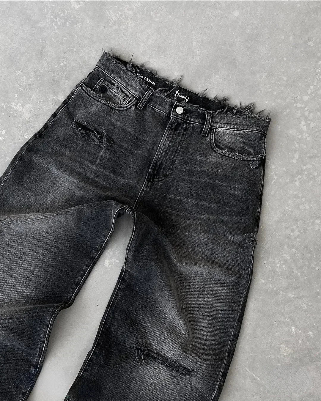 Lane — Washed Retro Jeans