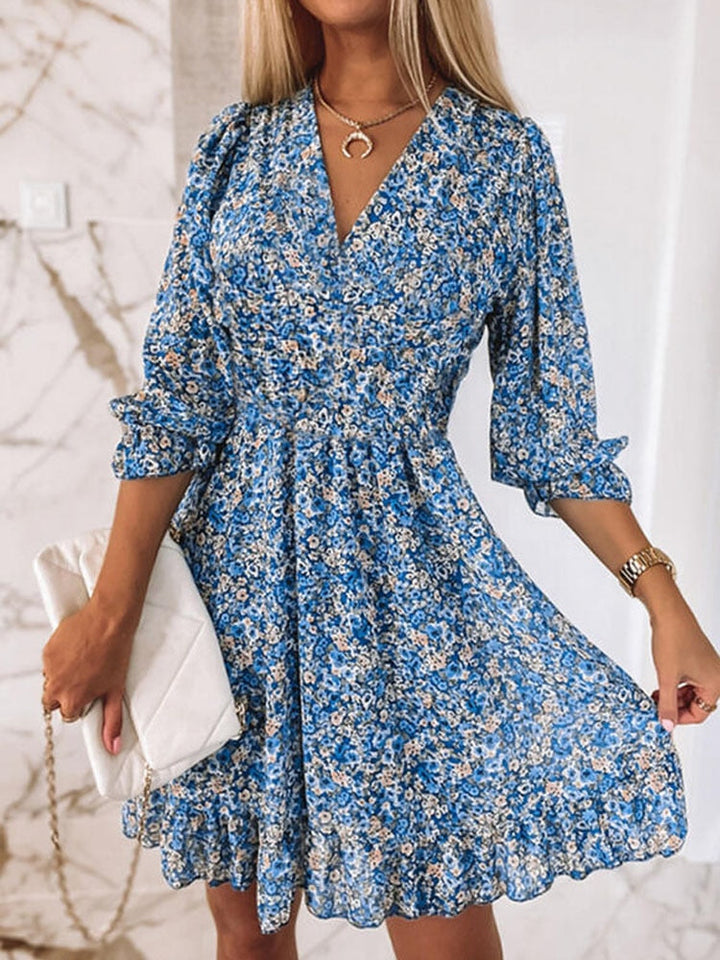 Roswitha — V-Neck Summer Dress