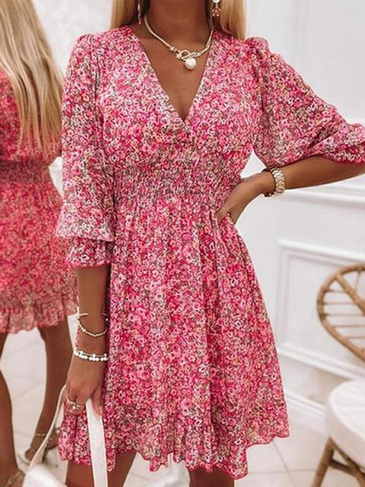 Roswitha — V-Neck Summer Dress