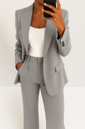 Philomena — Women's Blazer and Pant Suit Set