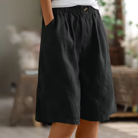 Elin — Relaxed-Fit Comfort Shorts