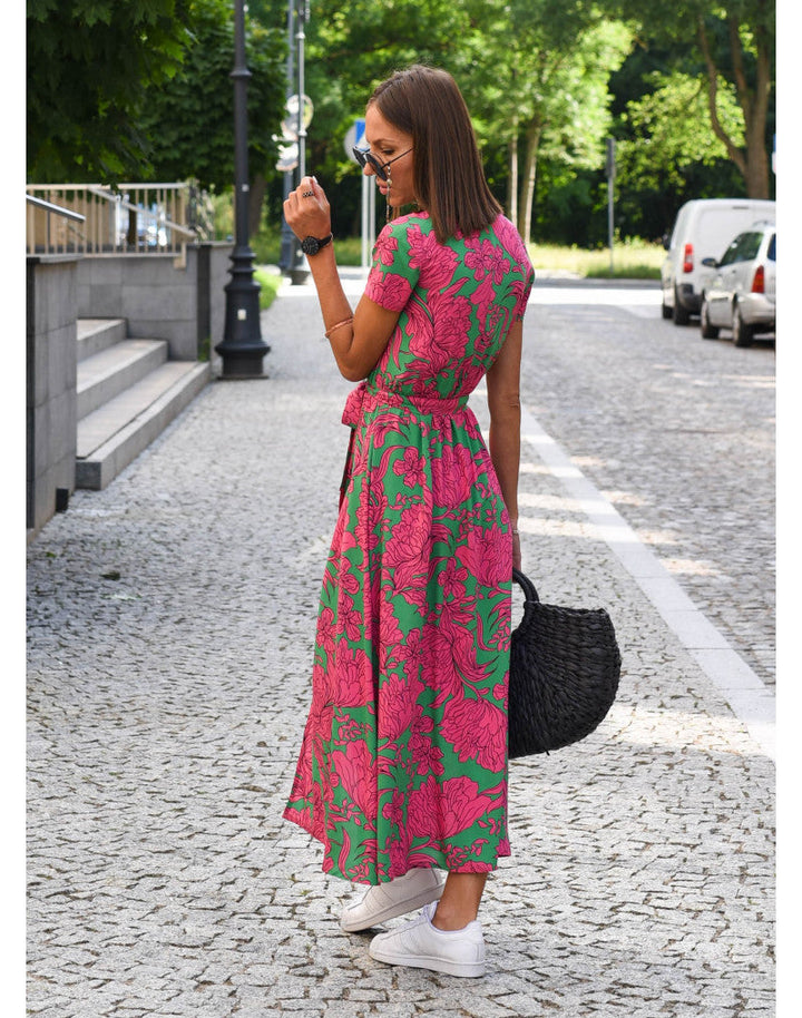 Lauri — Effortless Floral Dress