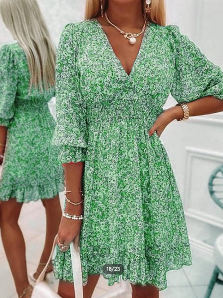 Roswitha — V-Neck Summer Dress