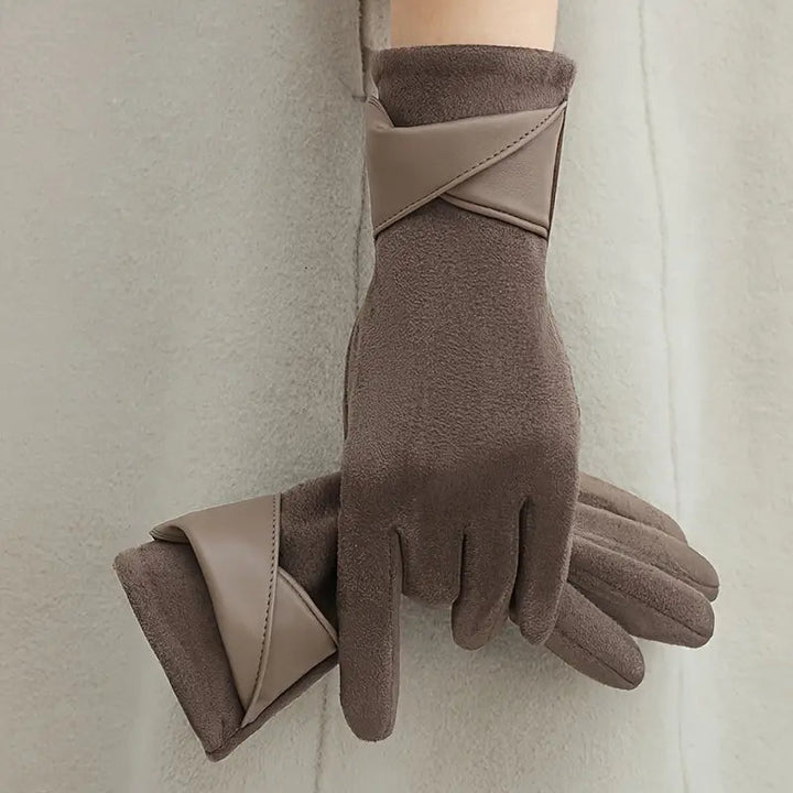 Freja Rose — Women&