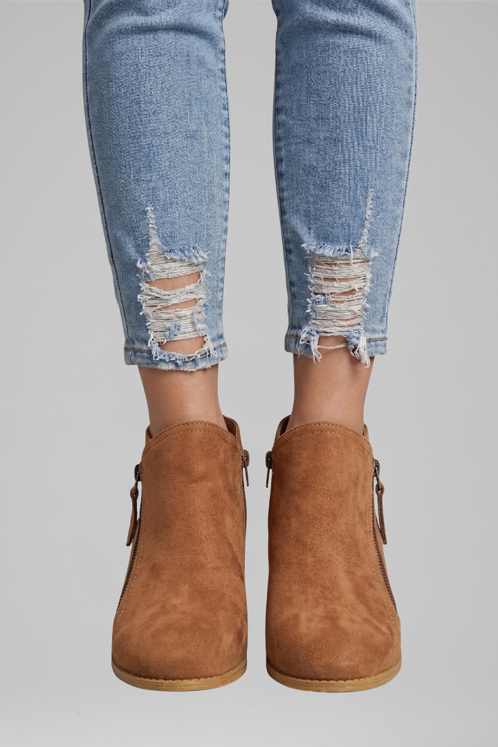 Maja — Women&
