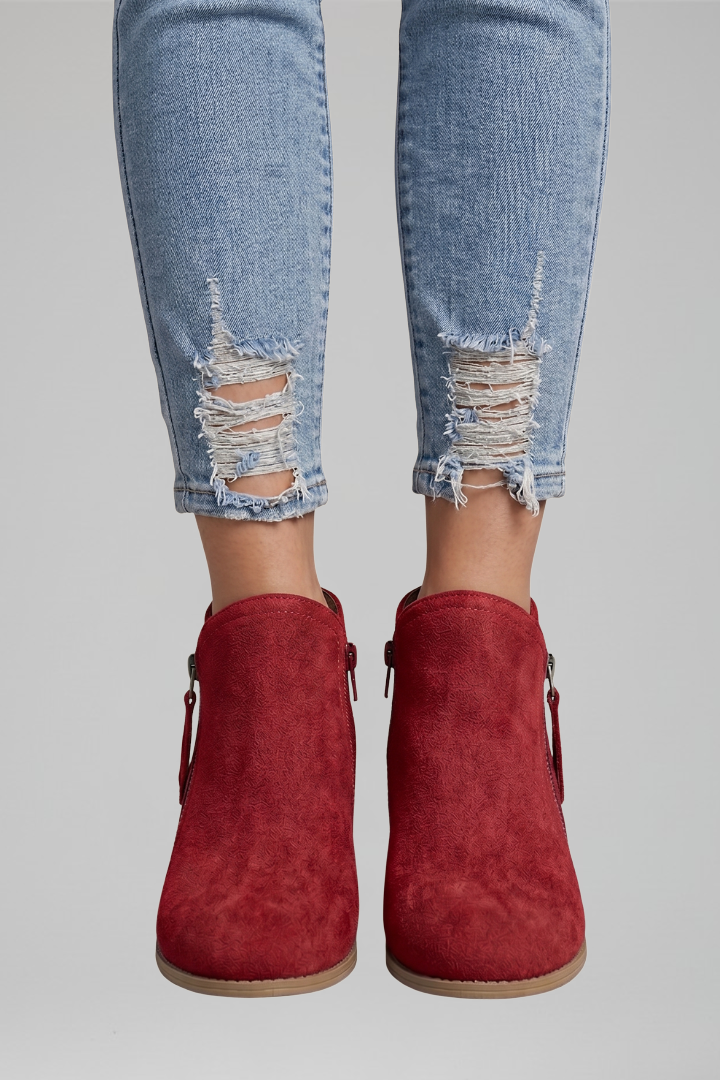 Maja — Women&