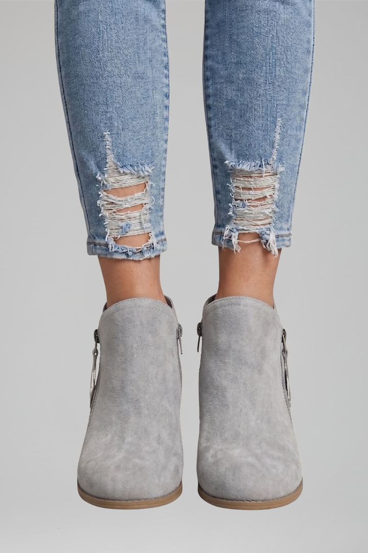 Maja — Women&