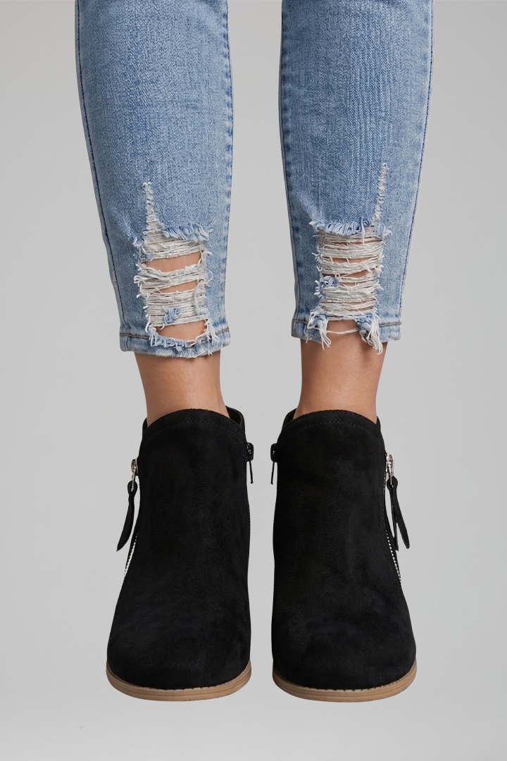 Maja — Women&