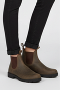 Bodil — Women's Elastic-Panel Chelsea Boots