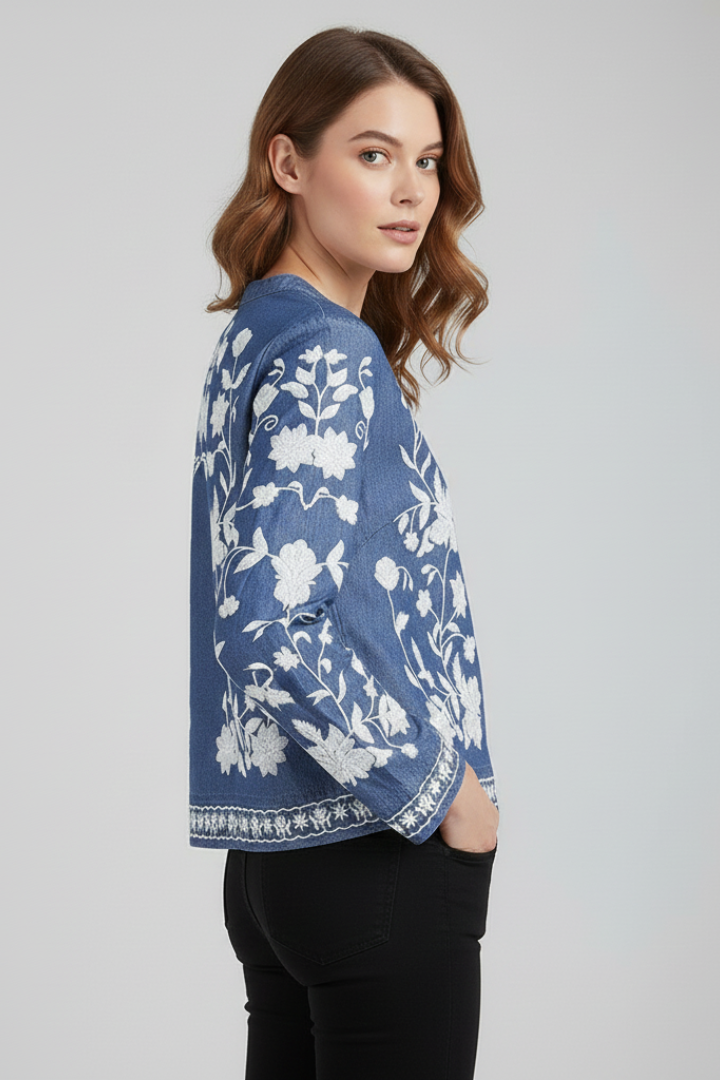 Quilla — Embroidered Floral Blouse