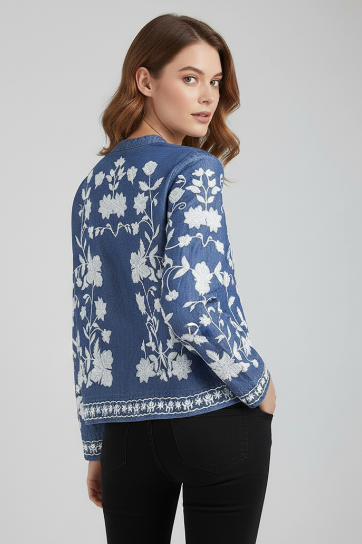 Quilla — Embroidered Floral Blouse