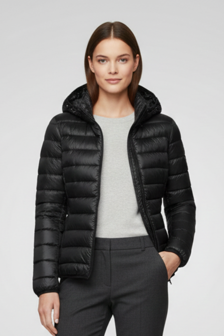 Junia — Women’s Quilted Hooded Zip Jacket