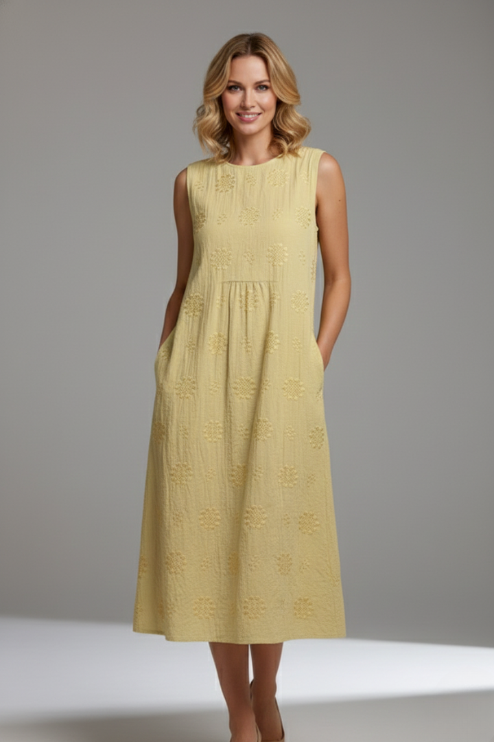 Cordula — Sleeveless Round-Neck Midi Dress