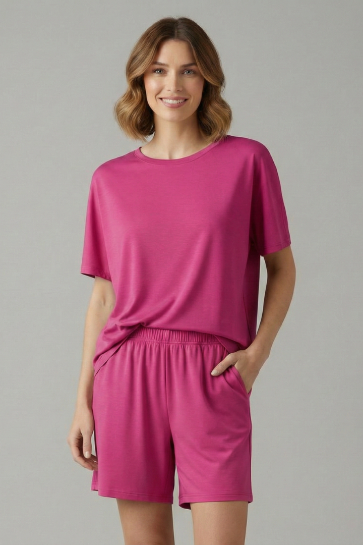 Thomasin — Round-Neck Tee &amp; Shorts Set