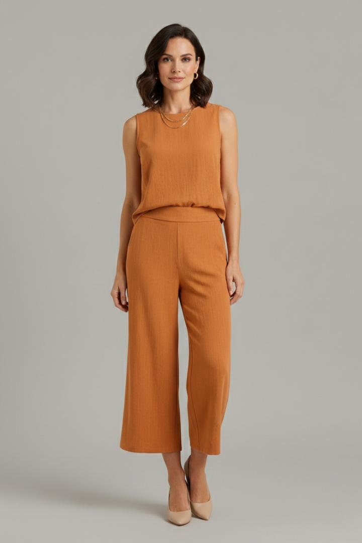 Anouk — Sleeveless Top &amp; Cropped-Trouser Set