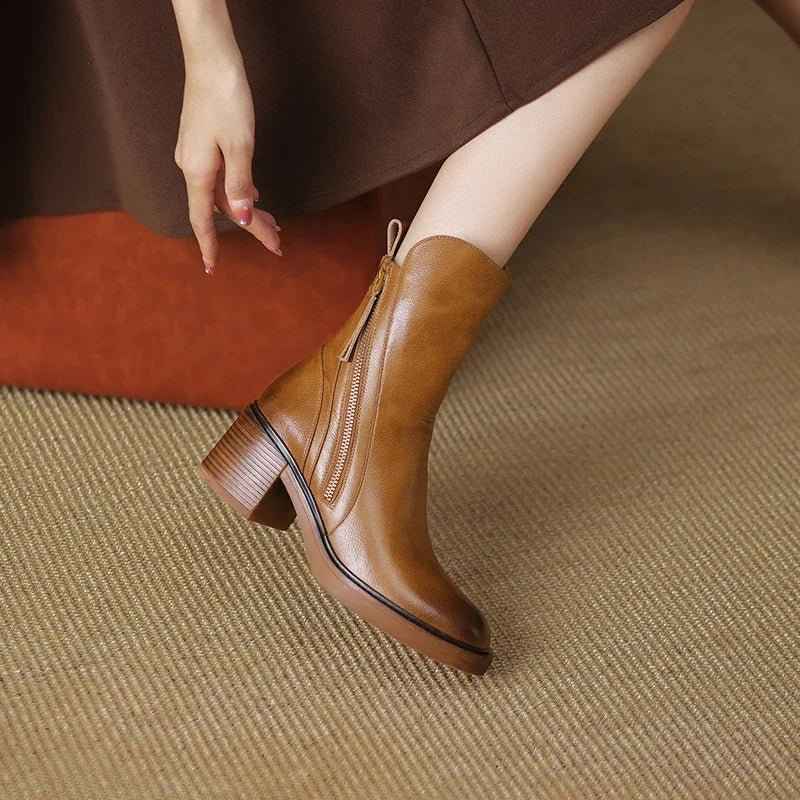 Lise — Women&