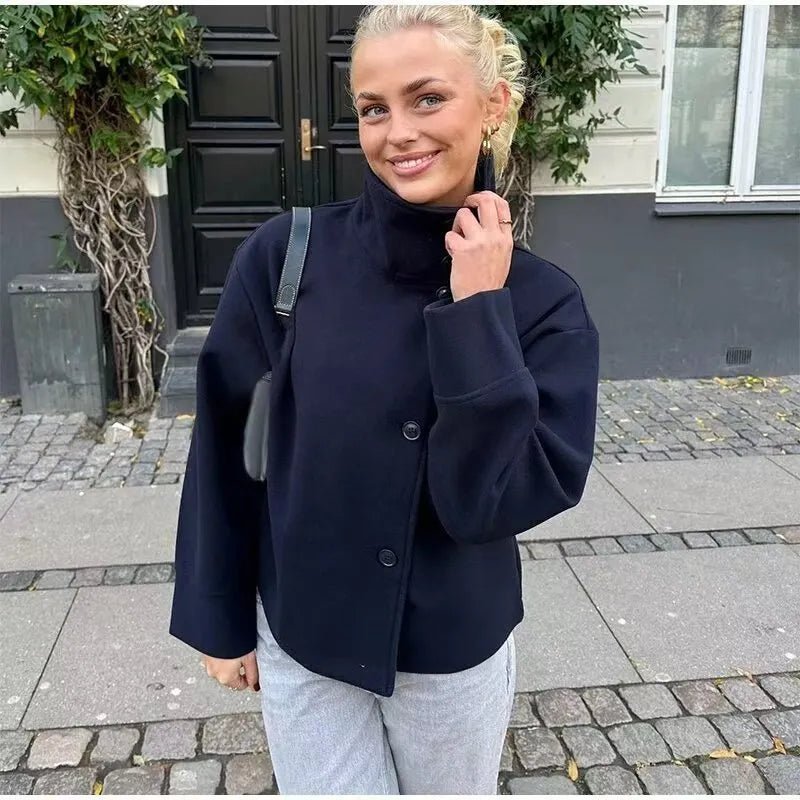 Leonie — Women&