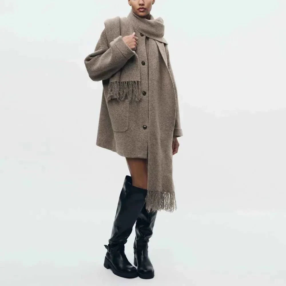 Antonia — Women&