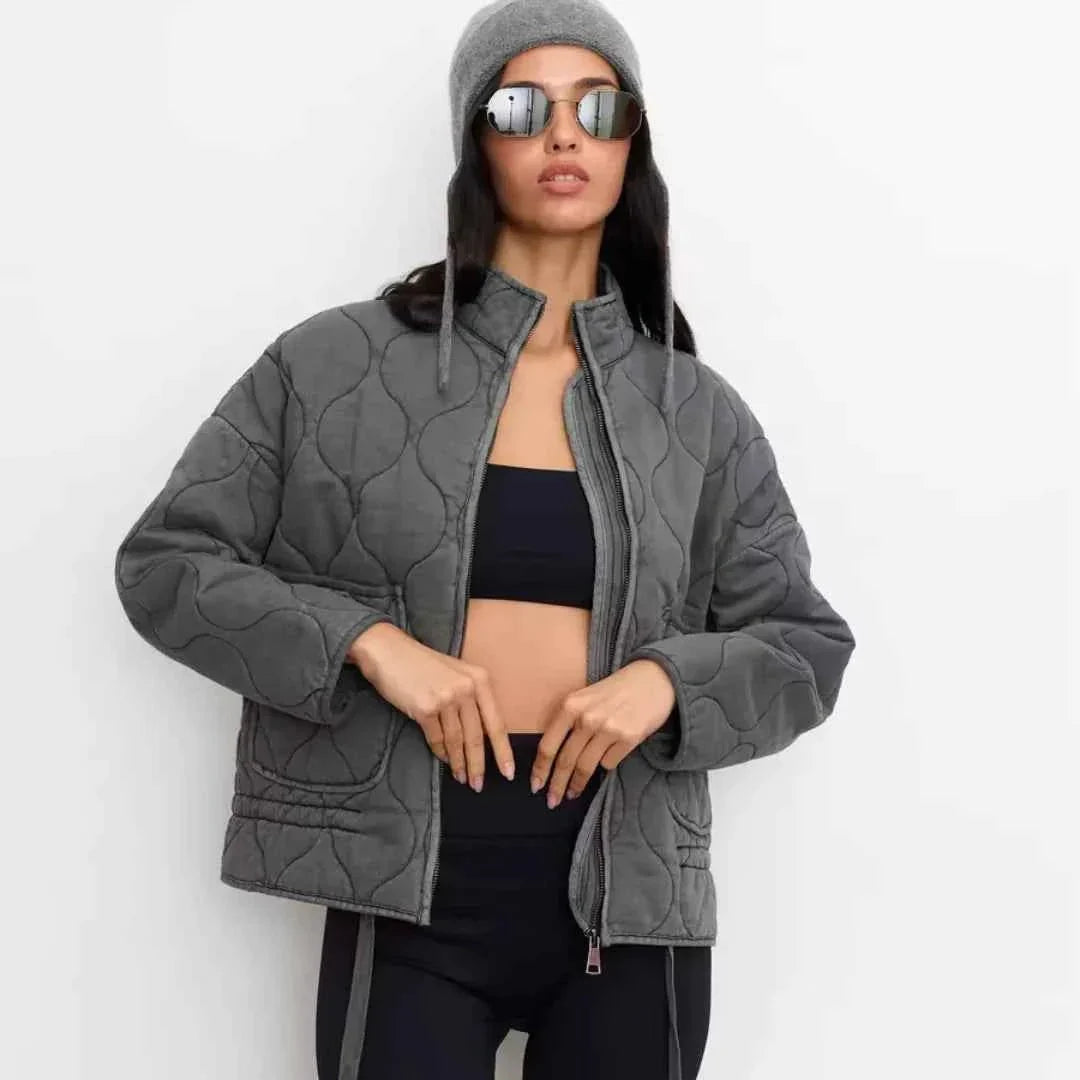 Lucienne — Women&