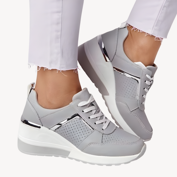 Maple — Cushioned Wedge-Sole Trainers