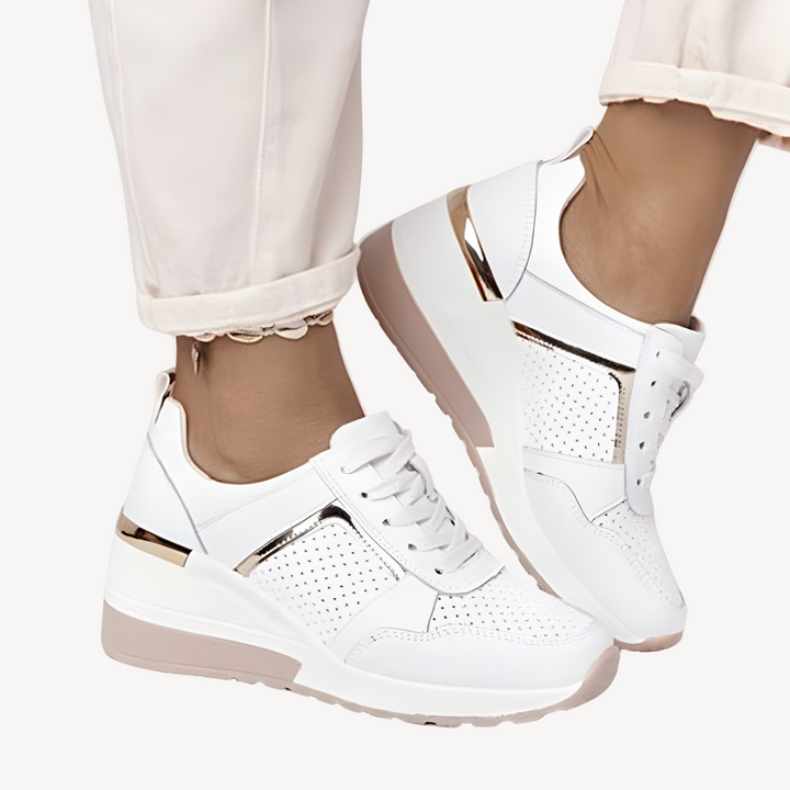 Maple — Cushioned Wedge-Sole Trainers