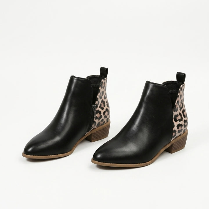 Ankle Boots — Studio - Clean | Generated by Modelize
