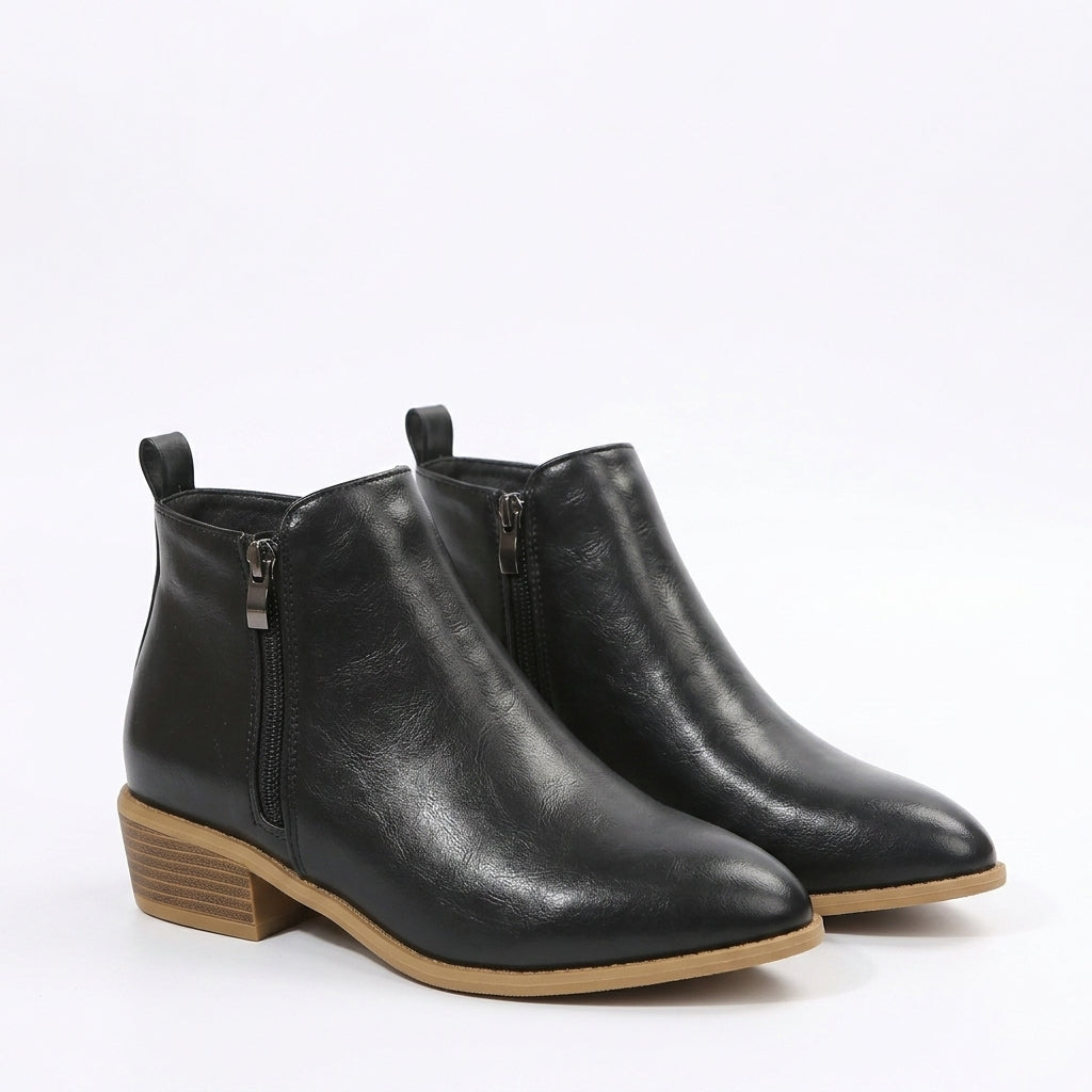 Ankle boots — Studio - Clean | Generated by Modelize