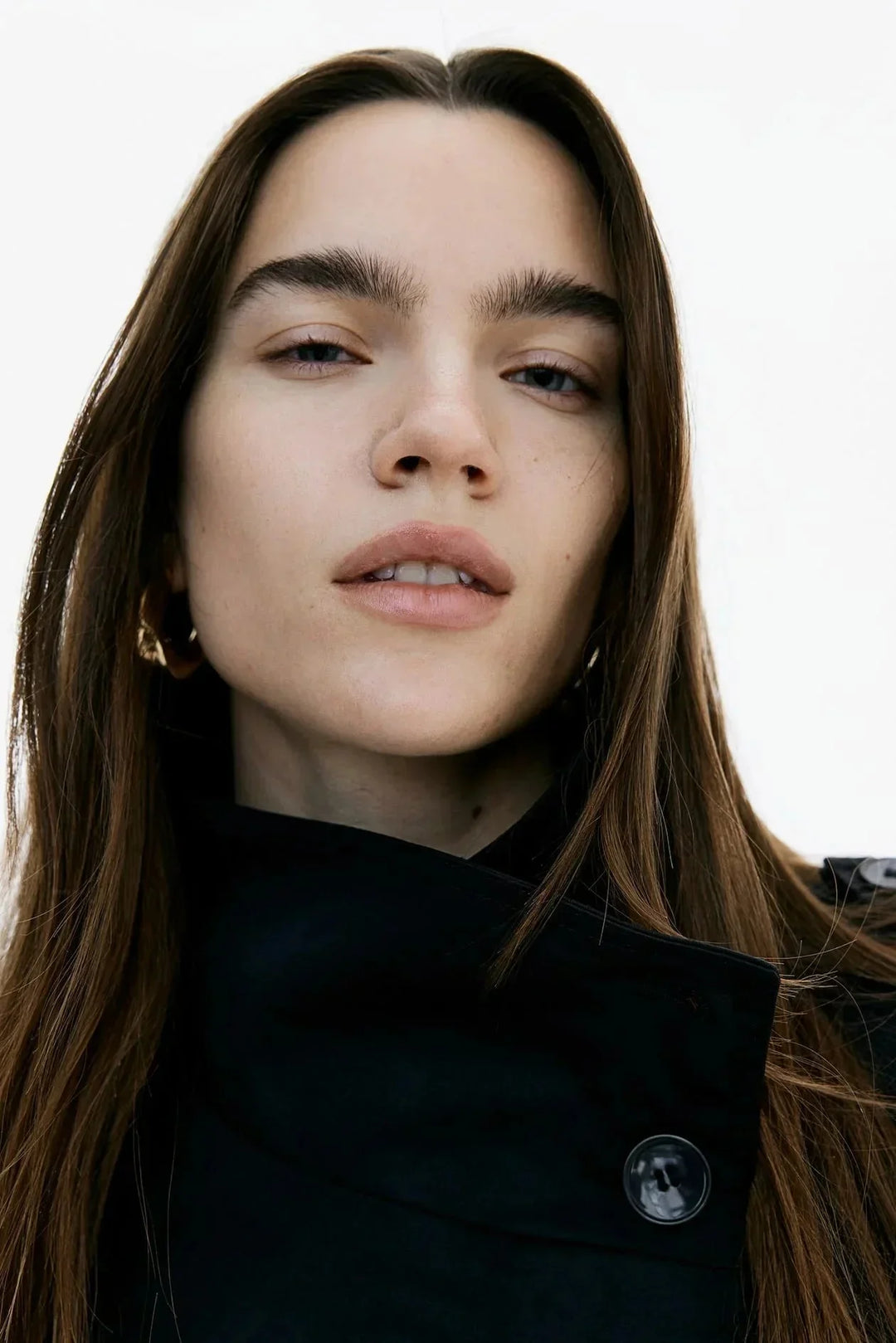 Isabeau — Women&