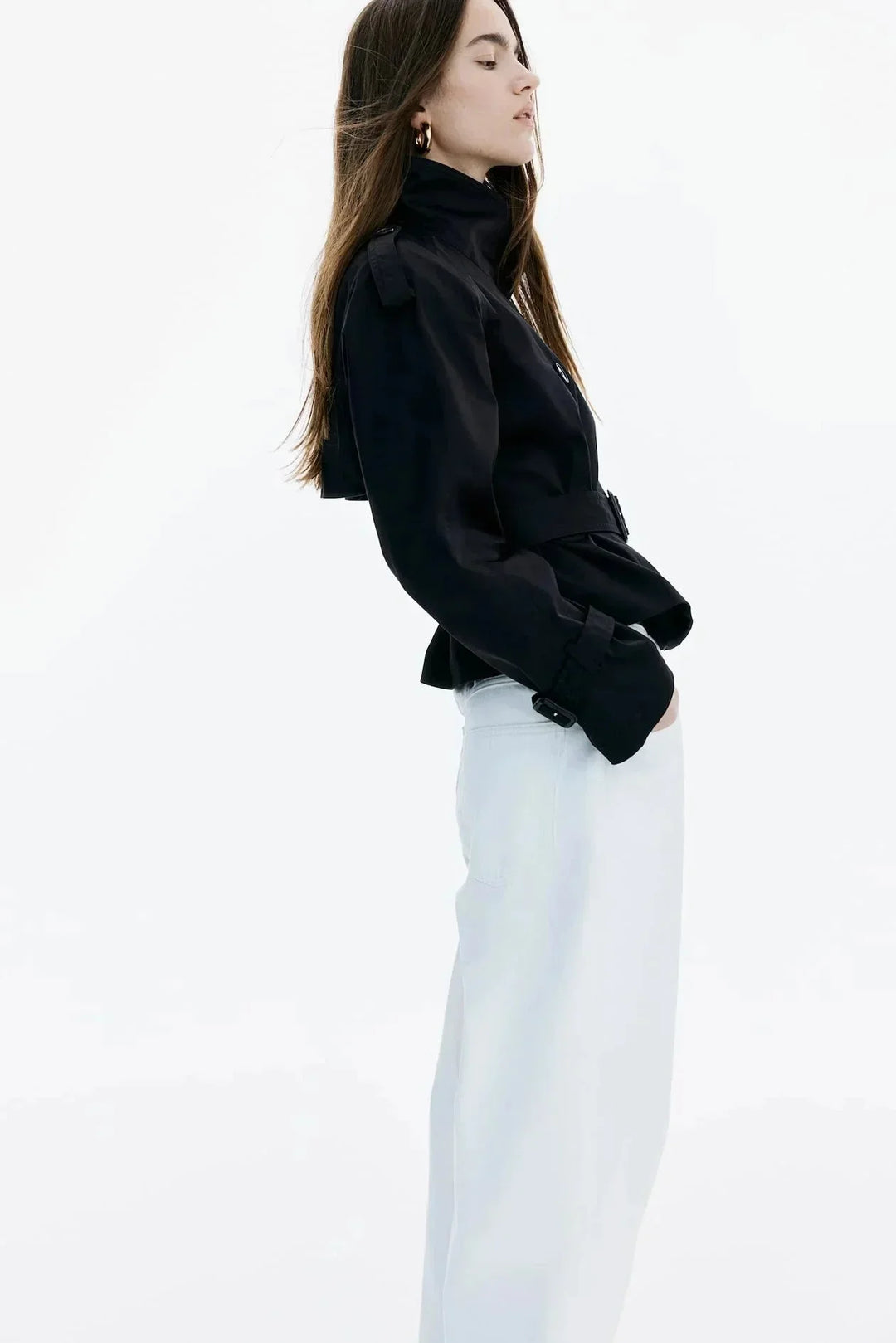 Isabeau — Women&