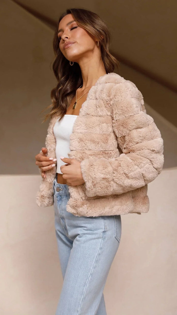 Sian Rose — Women&