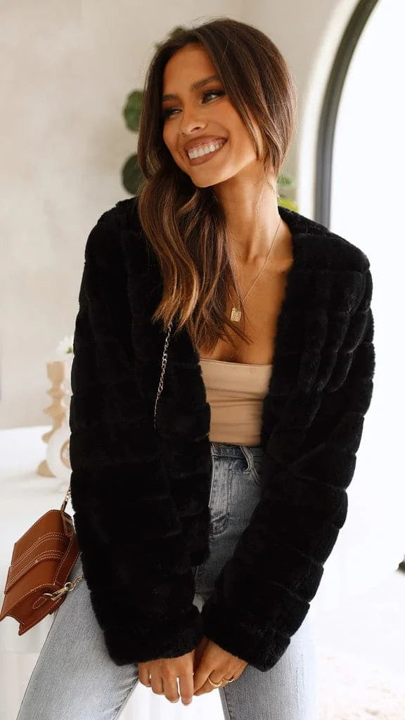 Sian Rose — Women&
