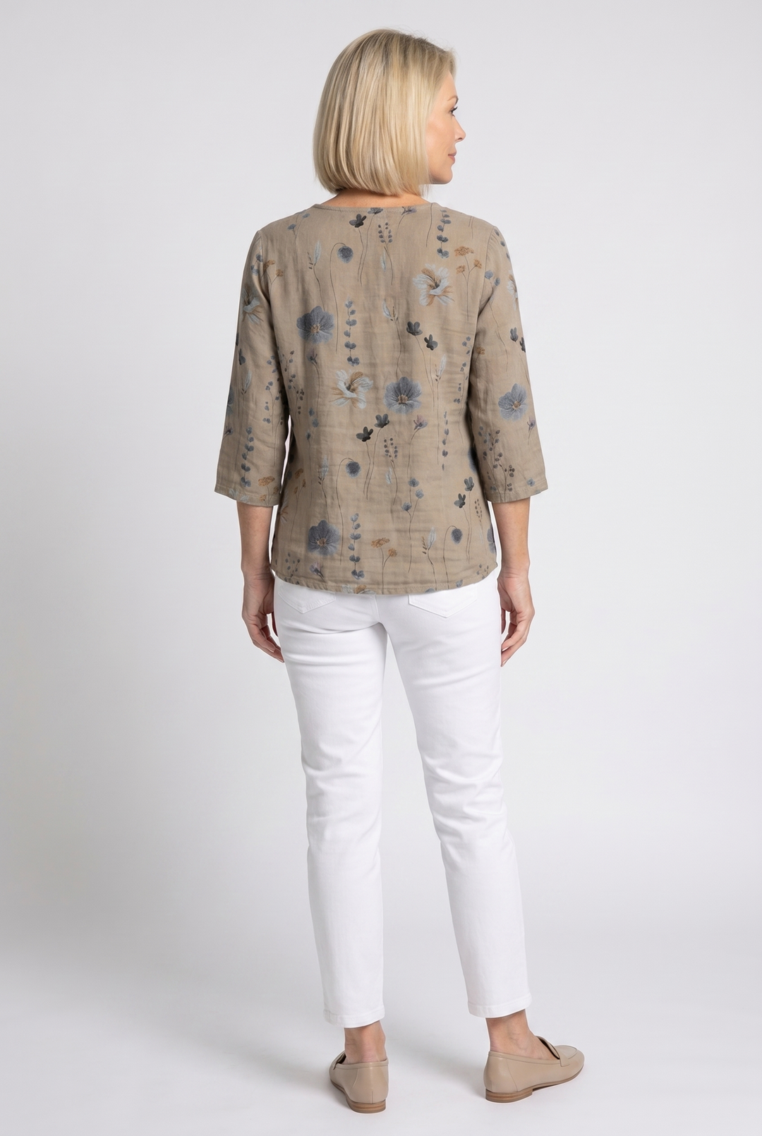 Marlene — Floral V-Neck 3/4-Sleeve Blouse