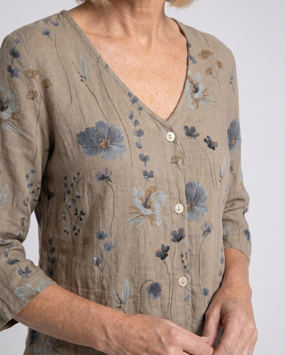 Marlene — Floral V-Neck 3/4-Sleeve Blouse