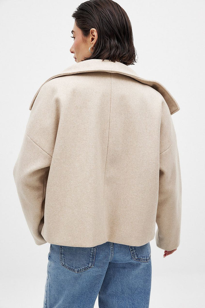 Edwina — Women’s Cropped Shawl-Lapel Coat